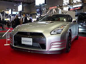 OSAKA AUTO MESSE 2015 (101)-Nissan GT-R Track Edition, jonka on suunnitellut NISMO (DBA-R35) .JPG
