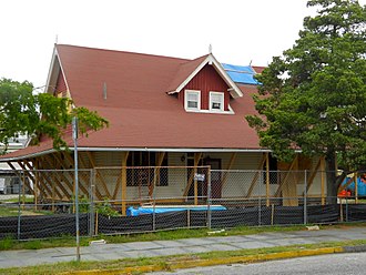 The building under restoration in 2013 Ocean City, NJ Life Saving Station.JPG