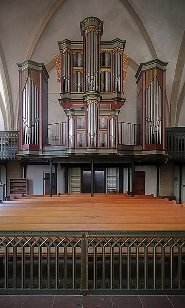 Datei:Orgel Horn-Bad Meinberg.jpg
