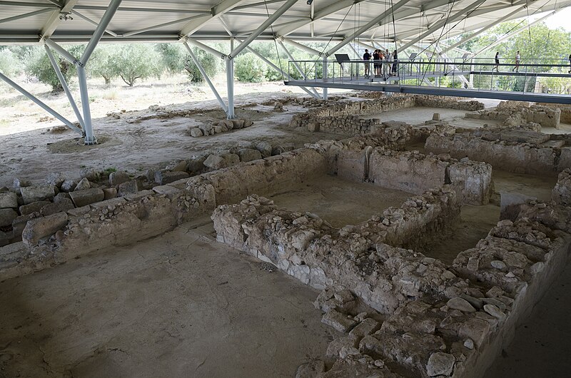 File:Palace of Nestor ruins (3).jpg