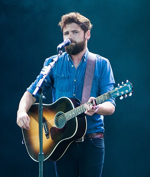 File:Passenger - Ilosaarirock 2016 - 04 (cropped).jpg