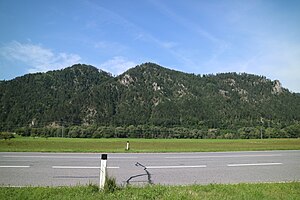 Pfaffenkogel (summit left) from the east