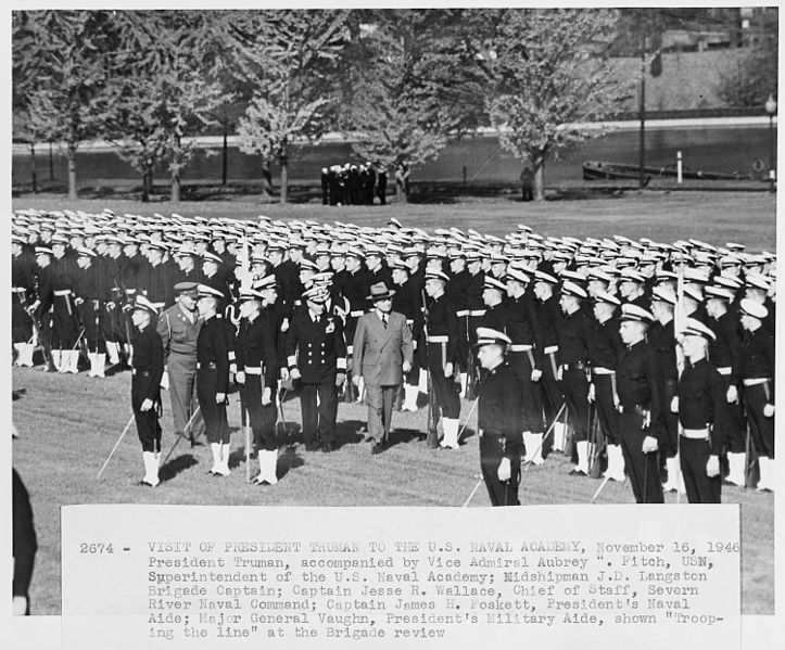 File:Photograph of President Truman inspecting the Brigade of Midshipmen during his visit to the U.S. Naval Academy. - NARA - 198657.jpg