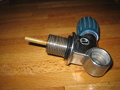 A 232 bar DIN connection cylinder valve with M25x2 parallel thread cylinder connection