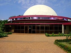 Archivo:Proyector Planetario Humboldt, Caracas, Venezuela (144898406).jpg -  Wikipedia, la enciclopedia libre