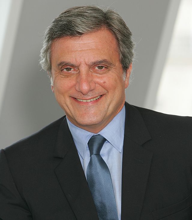 Dior CEO Sidney Toledano to Lead Fashion Group for Parent Company LVMH