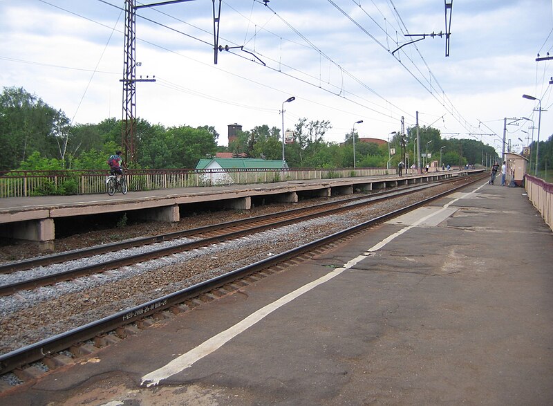 File:Povarovo-1 station 1.jpg