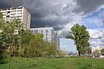 Миниатюра для Файл:Public garden at Serebryakova proyezd.jpg