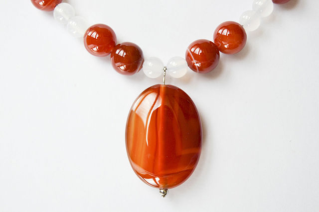 red agate necklace - IOSSELLIANI jewellery