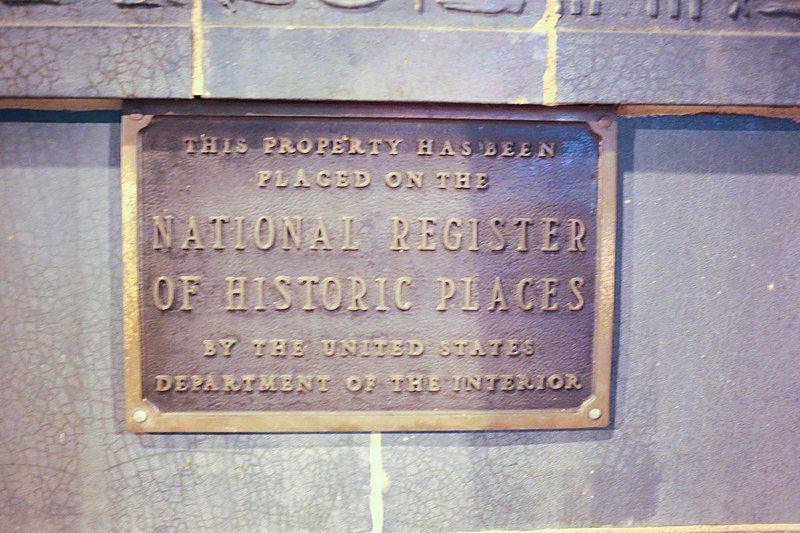 File:Reebie Storage National Register of Historic Places marker, Chicago September 2, 2013-5023.jpg