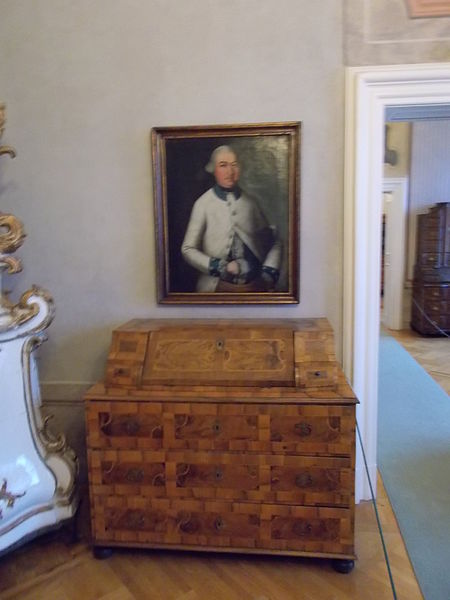 File:Rudnyánszky mansion. R 15. Baron Anton Uttenhoffen by F.A.Bergman, 1772 & cupboard, mid 18th. c.JPG