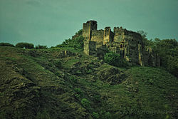 Руините на крепостта Липа – замъкът Шомош