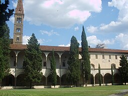 SMN Chiostro Grande view1.JPG