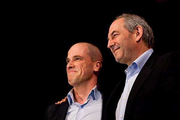 Newly elected Leader Diederik Samsom and former Leader Job Cohen at a party conference on 21 March 2012.