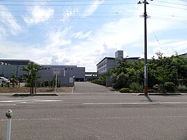 Sanjou high school.jpg