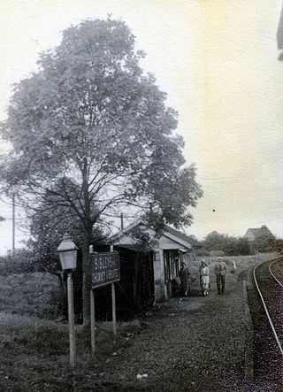 <span class="mw-page-title-main">Sibleys railway station</span> Former railway station in England