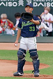 Soma Uchiyama's pinch hit home run in the bottom of the ninth inning tied Game 2. Souma UCHIYAMA SWALLOWS 33 20220809.jpg