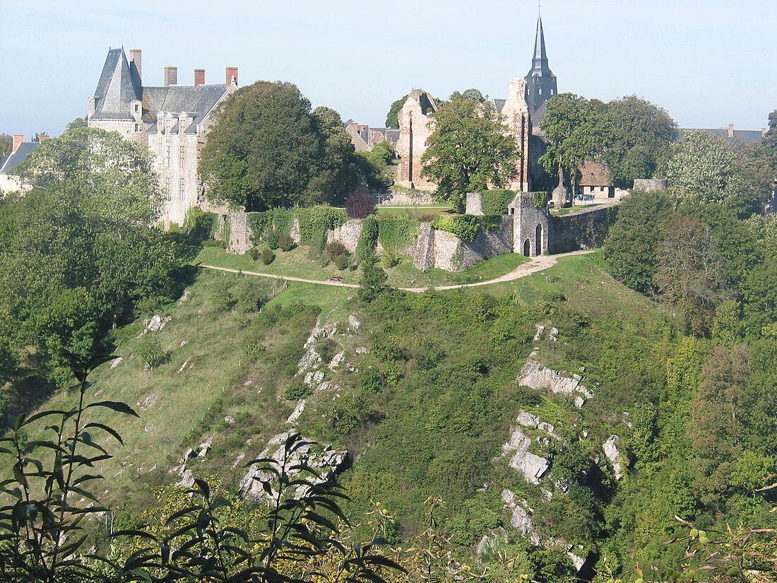 Sainte-Suzanne, Mayenne