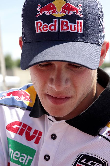 Stefan Bradl signing autographs at Indianapolis 2012.jpg