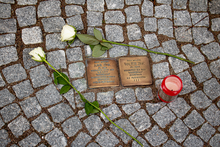 2 Stolpersteine