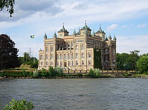 Stora Sundby slott från sjösidan, 2018.
