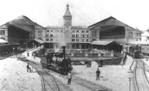 Alter Stuttgarter Bahnhof um 1870. Im Vordergrund Lok-Klasse D