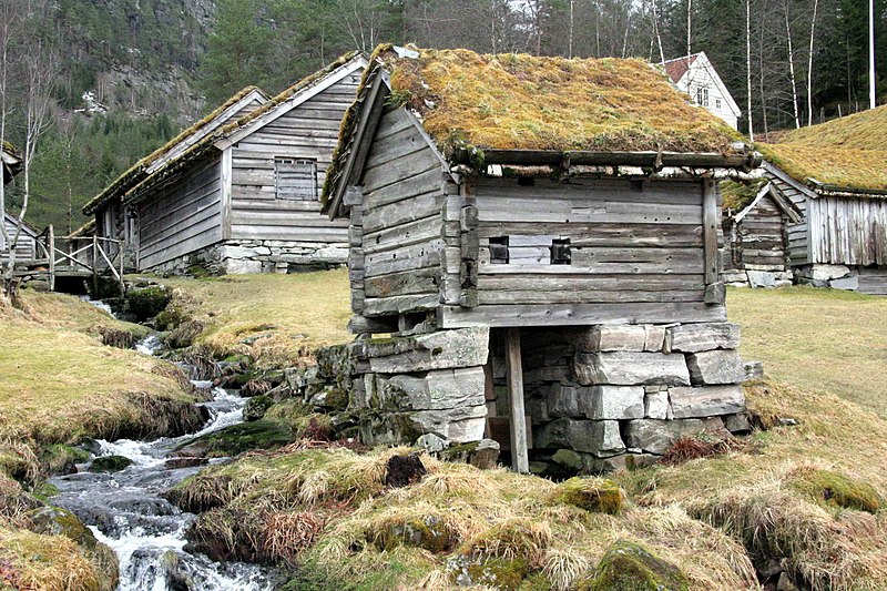 File:Sunnfjord Museum - panoramio - zbylon (4).jpg