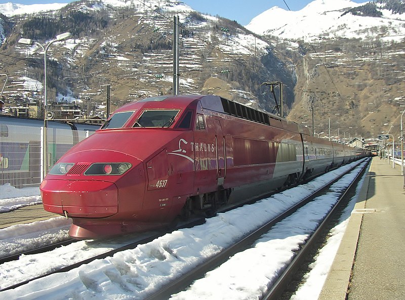 File:Thalys 4537 à BSM.JPG