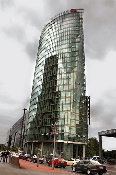 File:The Sony Centre's Bahn Tower, Berlin - panoramio.jpg