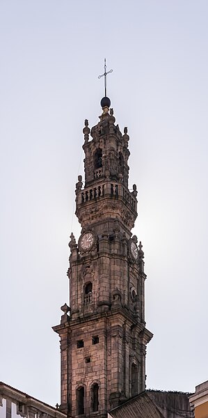 File:Torre dos Clerigos in Porto (9).jpg