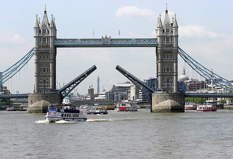 File:Tower.bridge.6.veryopen.london.arp.jpg