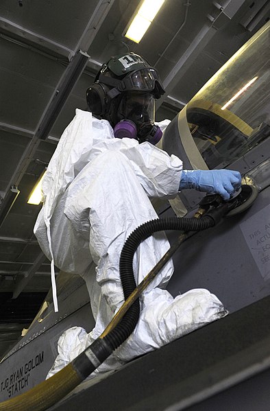 File:U.S. Navy Aviation Structural Mechanic 1st Class Gregory Priebe performs corrosion control maintenance on an F-A-18F Super Hornet aircraft assigned to Strike Fighter Squadron (VFA) 41 aboard the aircraft carrier 130326-N-YW024-009.jpg