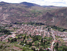 Vista de la pequeña ciudad de Urubamba.