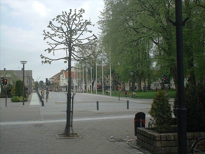 File:Vänersborg Innenstadt.jpg