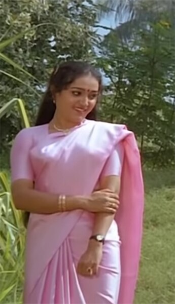 File:Vijayaranjini 1984 vaadiraj movieset (better aspect ratio).jpg