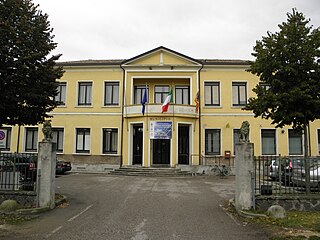 Villanova Marchesana Town Hall.jpg