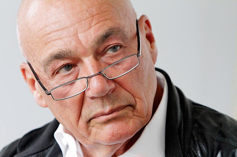 File:Vladimir Pozner by Augustas Didzgalvis.jpg