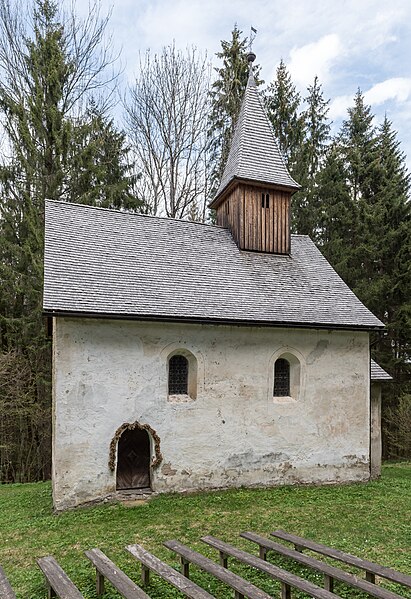 File:Weitensfeld Wullross Filialkirche hl Tomas Sued-Ansicht 17042016 1509.jpg