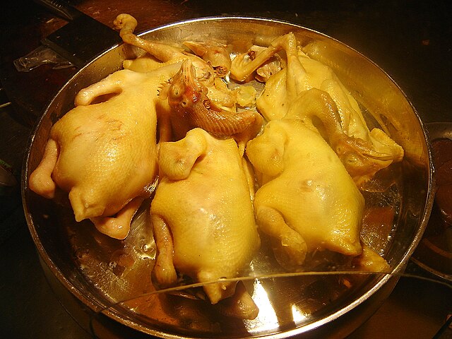 Wenchang Chicken after cooking, before being cut into pieces.