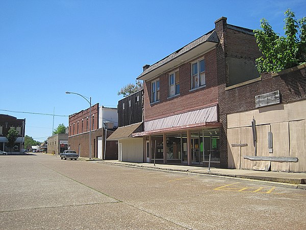 The Commercial District is one of ten sites in Wynne listed on the National Register of Historic Places.