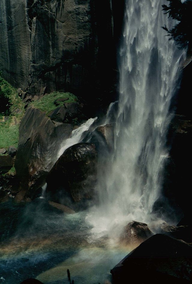 File:Yosemite_Fall_1.jpg