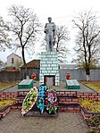 Братская могила 364 советских воинов, погибших в боях с фашистскими захватчиками