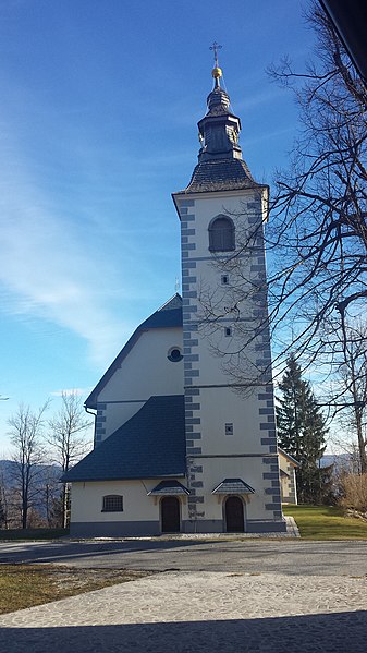 File:2018 01 28 CERKEV MARIJINEGA VNEBOVZETJA NA MALENSKEM VRHU Poljane Škofja Loka Slovenija 02.jpg