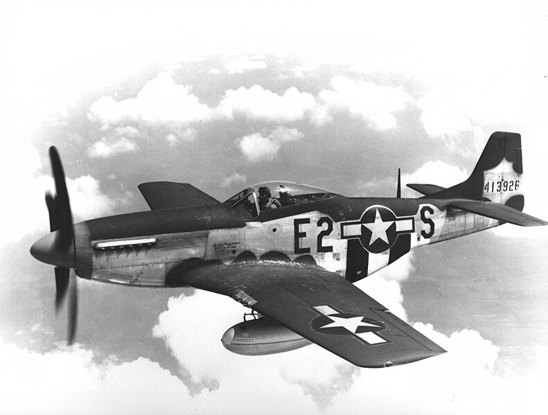 File:375th Fighter Squadron North American P-51D-5-NA Mustang 44-13926.jpg