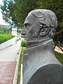 Català: Al General Artigas. C. Montevideo, entrada al parc de l'Oreneta (Barcelona). Escultor: Juan Luis Blanes, signada. Material: bronze sobre pedestal de pedra artificial. Dedicat a José Gervasio Artigas. 2001. This is a photo of public art indexed in the cataloge Art Públic of Barcelona (Spain) under the code number 5035-1 (prefixed with territorial id: 08019/5035-1) Object location 41° 23′ 59.93″ N, 2° 06′ 49.86″ E  View all coordinates using: OpenStreetMap