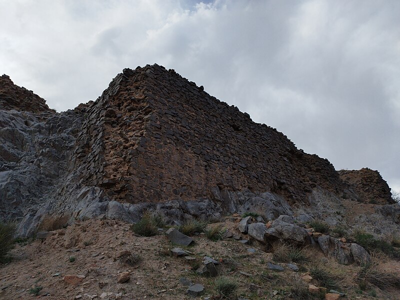 File:Atashgah Castle2023-04-08 68.jpg