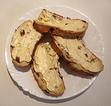 Easter bread as typically served in northern Germany for either breakfast or tea Aufgeschnittenes Osterbrot Hamburg 2.jpg