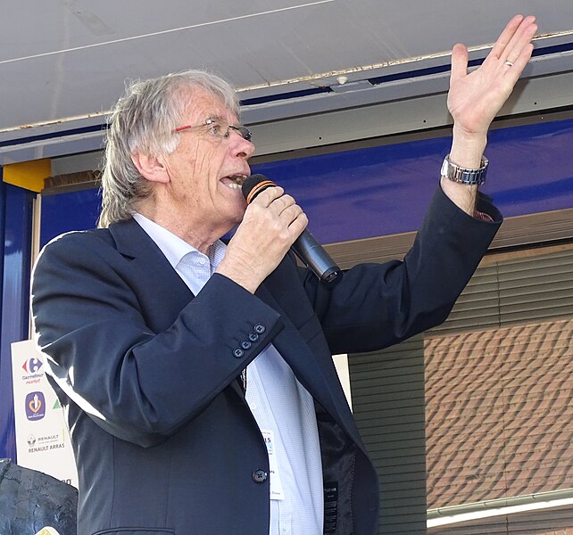 File:Bailleul-Sir-Berthoult - Paris-Arras Tour, étape 1, 22 mai 2015, arrivée (B67).JPG