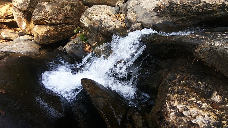 File:Bamni falls3.jpg