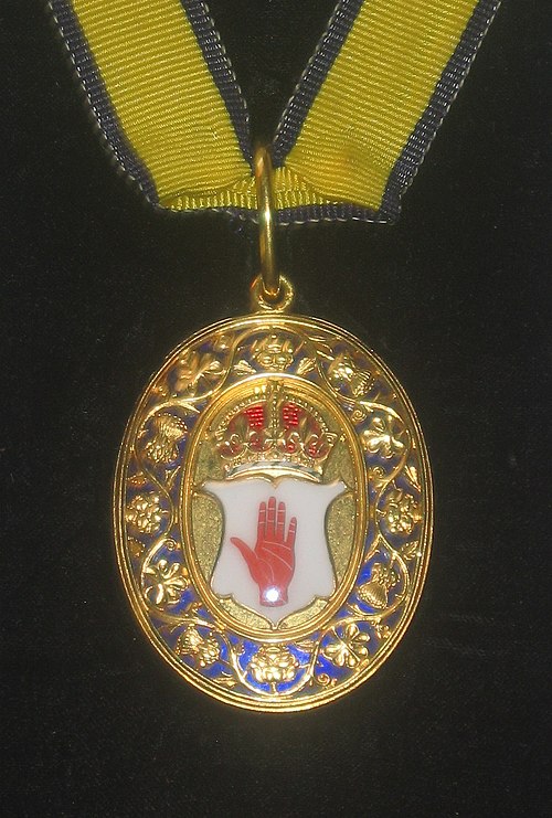 Neck decoration for baronets of the United Kingdom, depicting the Red Hand of Ulster